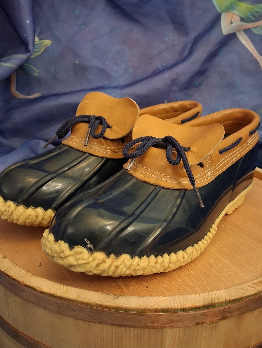 Sporto Navy Blue Duck Shoes. Size US 9
